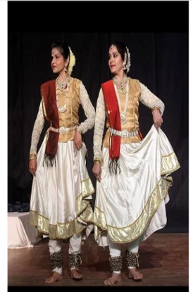 Bollywood and Kathak Dance Classes in East of Kailash