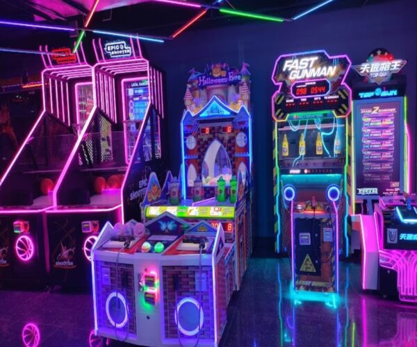 SMAASH – Kids Entertainment, Play and Gaming Zone in Janakpuri