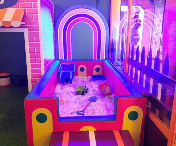Arnos den Play Area Noida